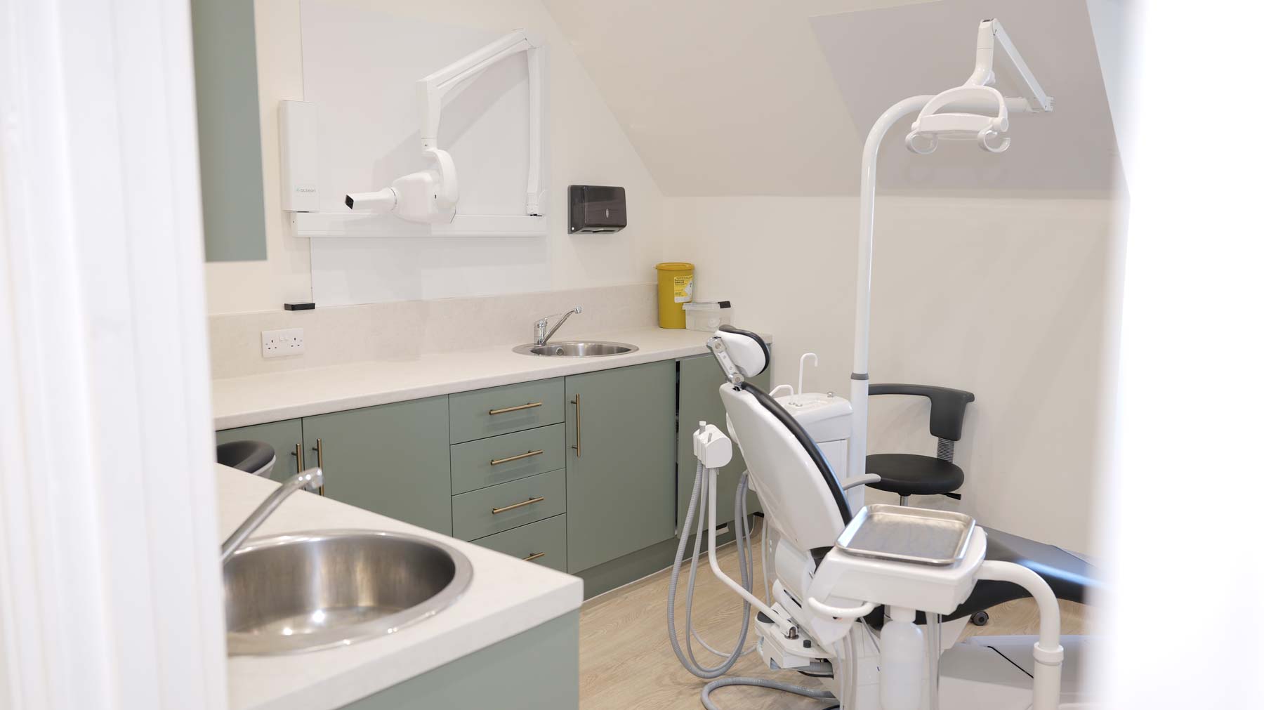 Join our Upminster dental family today